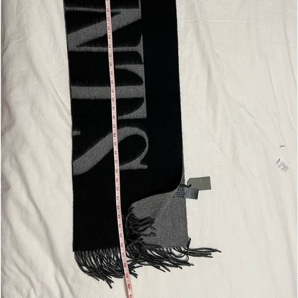 NWT ALLSAINT Dual 100% Wool Scarf in Grey/Black - Picture 9 of 9